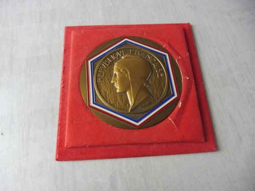 Ancienne médaille soirée - ancienne,