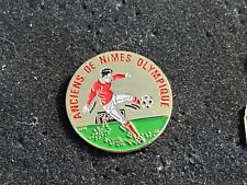 f PINS PIN  FOOTBALL SOCCER