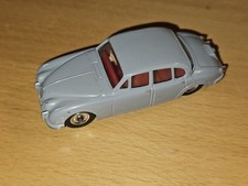 DINKY TOYS 195 (GB) JAGUAR 3.4L SALOON