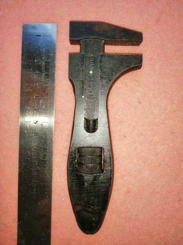 Old tool outil ancien clé - old,