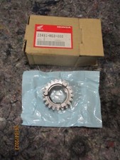 pignon de 5ème secondaire HONDA 500 XR 600 XLR réf 23491-MG3-000 / 23491-MG2-790
