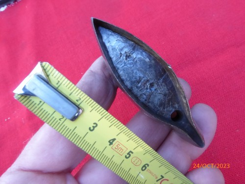 Emporte piece outil ancien - outil,