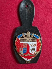 insigne de pompiers,pucelle,Sapeurs pompiers de Haudouin (27i)