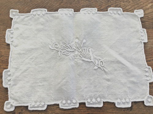 Linge ancien joli - napperon, en