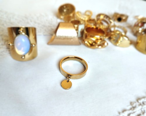 Bague pampille