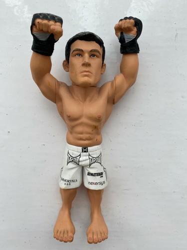 Ufc round chael sonnen - round,