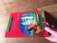 LIVRE D HISTOIRE A MONDE