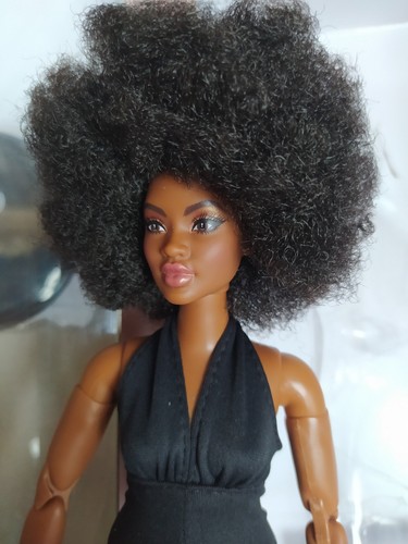 Poupée mannequin barbie looks - barbie,