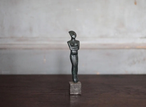 Statuette bronze sculpture - bronze,,