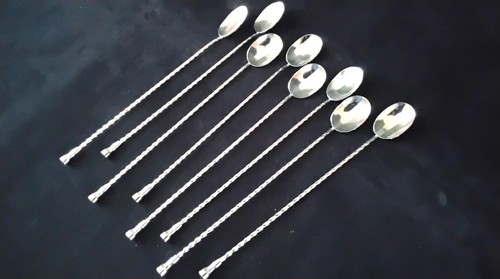 Coffret cuillères à - de,