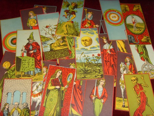 Cartes divinatoires - cartes,