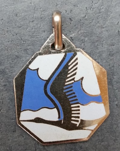 Pendentif émaillé médaille