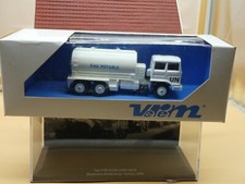 CAMION RENAULT CITERNE EAU