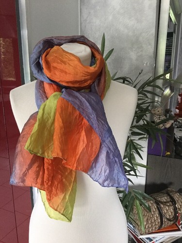 Foulard tricolore bon état