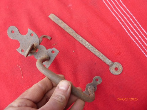 Loquet poucier fer forgé - loquet,