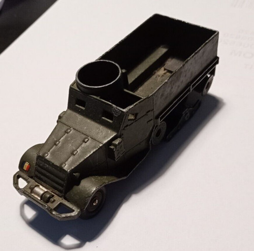 Half track militaire dinky - half,