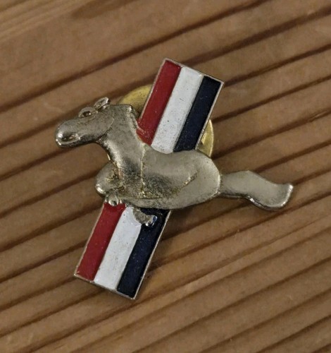 Pin ford mustang - pin's,