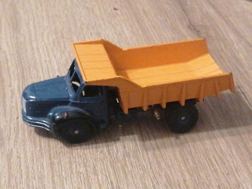 Dinky toys france meccano - toys,