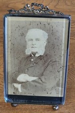 Cadre en Laiton à Fronton