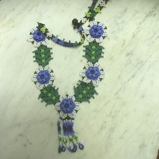 parure de cou Huichol, en perles de verre.