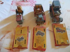 Collection Shell Berre 4 bolides voitures d'autrefois vintage