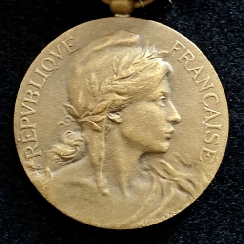 Medal courage and - "courage, dedication"