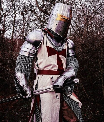 Ensemble complet chevalier