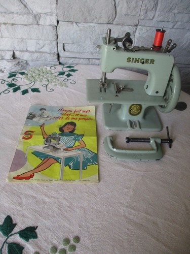 Jouet ancien machine coudre - machine,