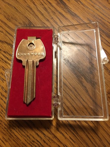 Vintage gold tone lockwood - vintage,