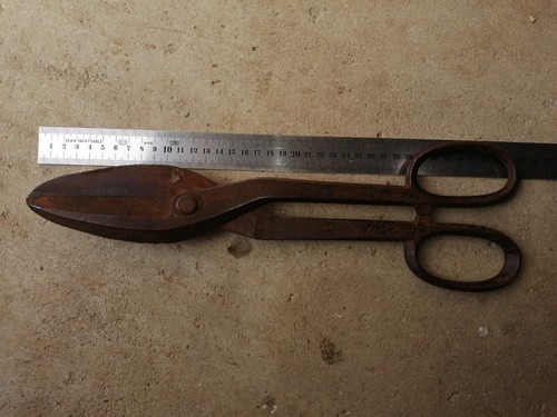 Old tool outil ancien - f4-,
