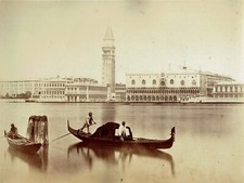 CARLO NAYA  c.1875 VENISE Panorama pris de l'Ile de St Georges avec une gondole