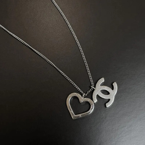 Pendentif chanel ancien - pendentif,