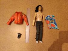 POUPEE MICHAEL JACKSON 1995 .AVEC CASSETTE  80 S poupée dans BEAT IT