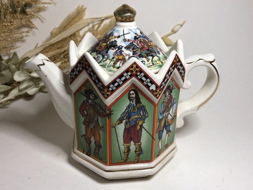 Théière porcelaine anglaise