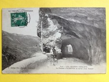 cpa Vercors ÉCHEVIS (Drôme) Le FACTEUR Postal en Vélo au sortir d'un TUNNEL
