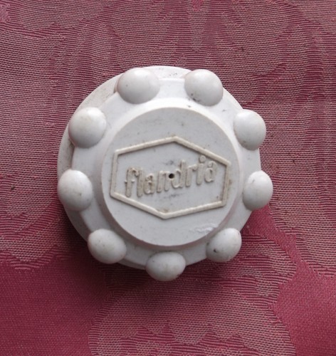 Bouchon blanc pour - , réservoir