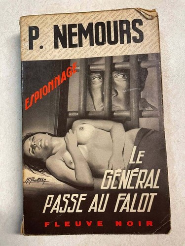 Général passe falot - général, au