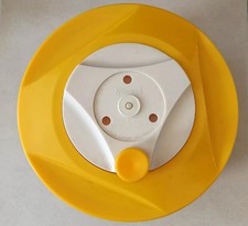 Essoreuse à salade jaune en plastique vintage 1970. TBE