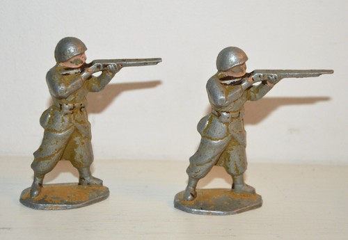 Lot anciennes figurines alu - lot,