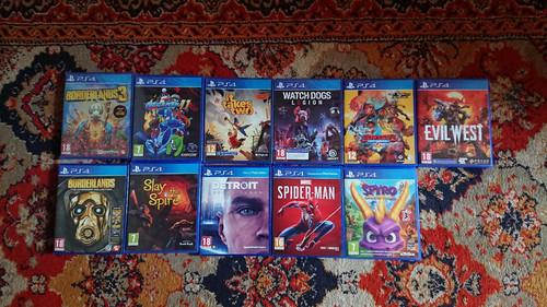 Lot jeux ps4 - 11,