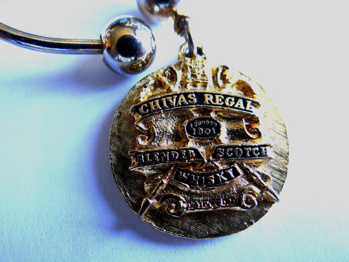 Porte clés doré chivas regal - porte,