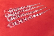 ANCIENNE SUITE DE 4 CHUTES EN VERRE FACETTES POUR LUSTRE PAMPILLES APPLIQUES