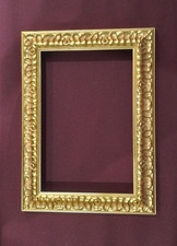 Cadre en bois de sapin doré