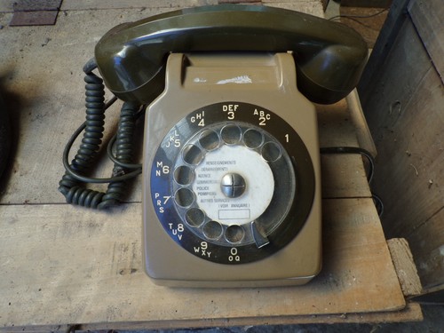 Ancien telephone cadran - telephone,