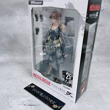 Play Arts Kai Metal Gear Solid MERYL SILVERBURGH Action Figure SQUARE ENIX JP