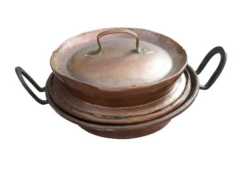 Ancien plat cuivre avec - en,