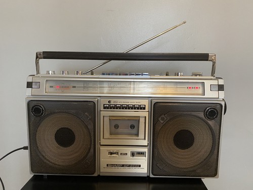 Sharp 8686h boombox marche - boombox,