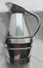 Grand Broc / Pichet en Inox 5 Litres. Hauteur 36 cm. Bon état 