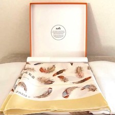 Foulard en soie Hermès