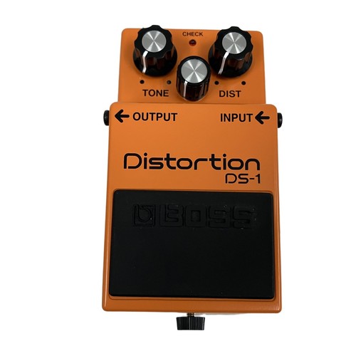Boss distortion guitar - ds-1,